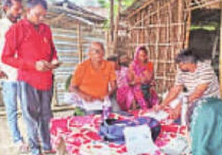 बिहार में गहन पुनरीक्षण : चुनाव आयोग ने जारी किए आंकड़े अब तक छह करोड़ के नाम मसविदा सूची के योग्य मिले