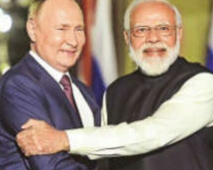 ट्रंप की दबाव रणनीति के बीच प्रधानमंत्री मोदी ने पुतिन से बात की भारत-रूस के बीच द्विपक्षीय संबंध मजबूत करने पर जोर