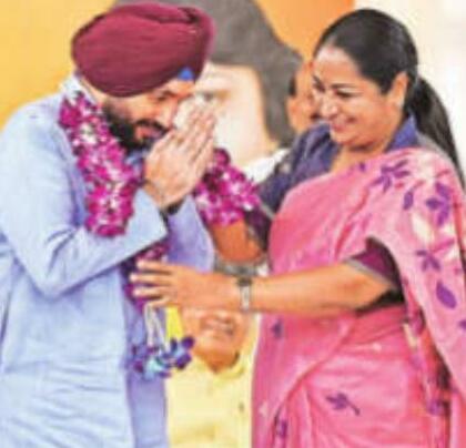 आपकी मुख्यमंत्री न कभी डरेगी, न तो थकेगी और न ही हारेगी