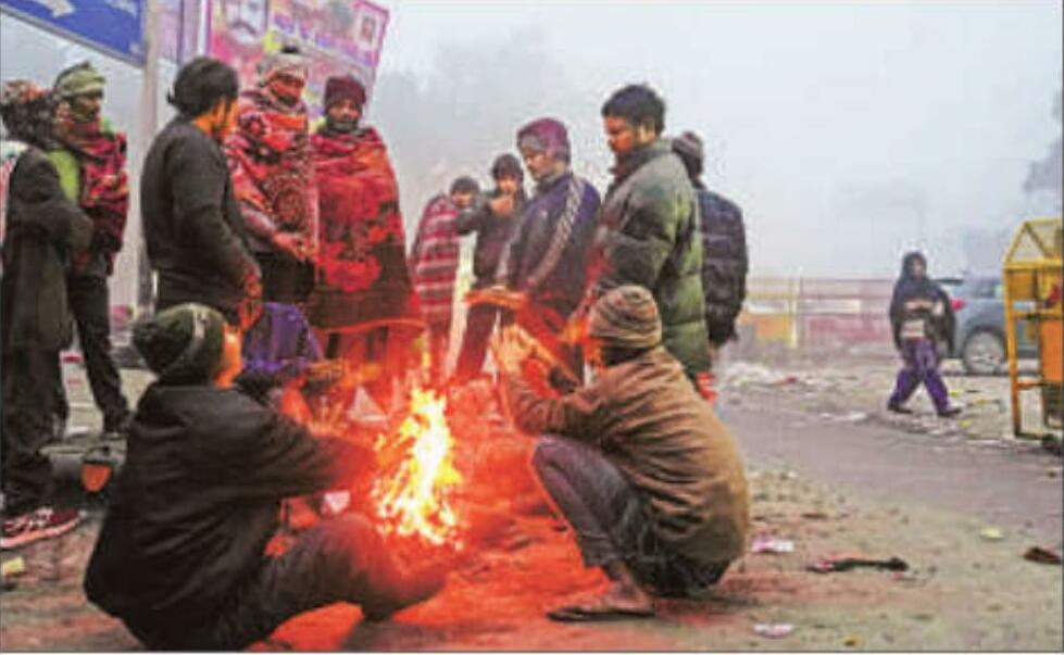 अधिकतम तापमान छह डिग्री लुढ़का