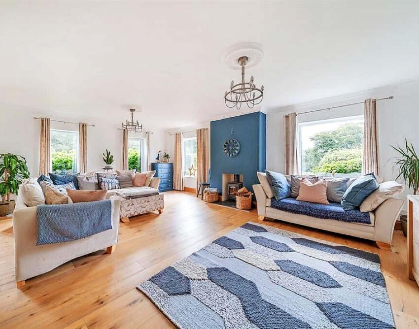 SPACIOUS AND STYLISH HOME