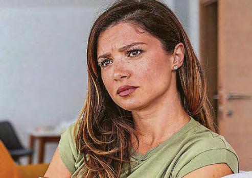 Left crushed after he dumped me for his other woman