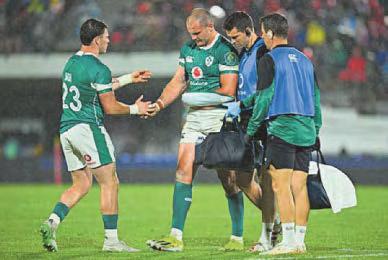EASY FOR IRISH AS HOSTS FLOP
