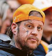 Jelly's sex life woes due to size