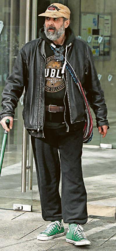 US tourist attacked & left in coma seeks compo