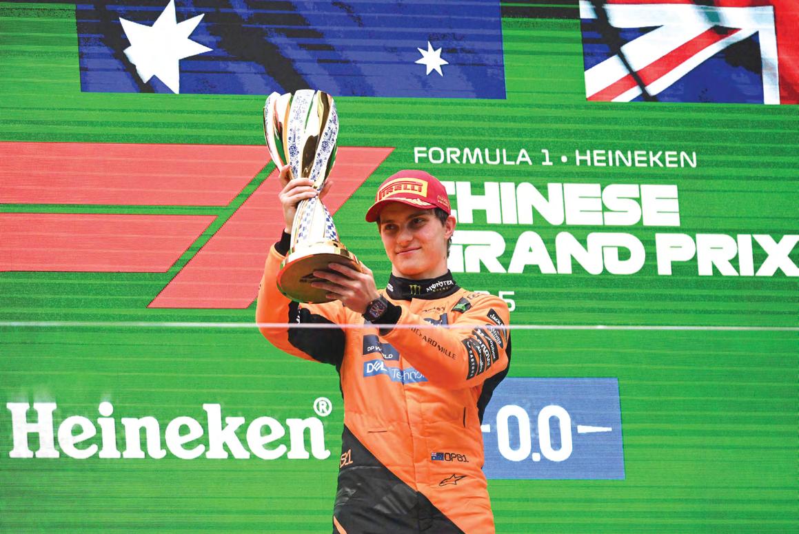 Piastri wins Chinese GP from pole