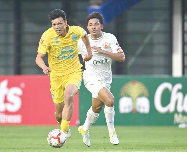 Buriram United rally to defeat Lamphun