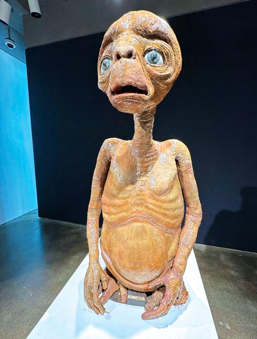 E.T. model on auction block in NY, could fetch US$900k
