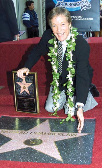 Richard Chamberlain, both heartthrob and serious actor, dies at 90