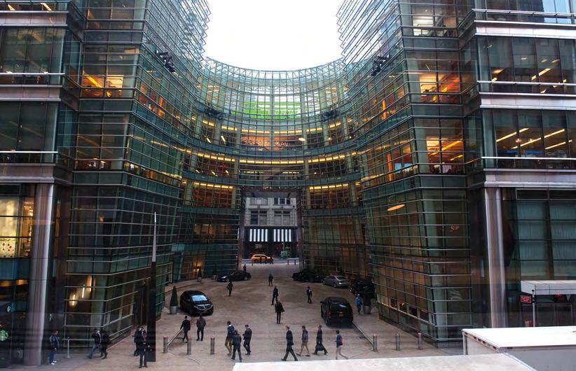 Bloomberg has a rocky start with AI news story summaries