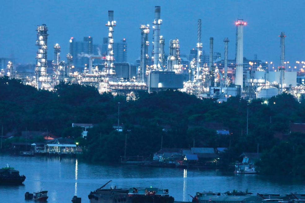 New partnership to turn cooking oil into aviation fuel