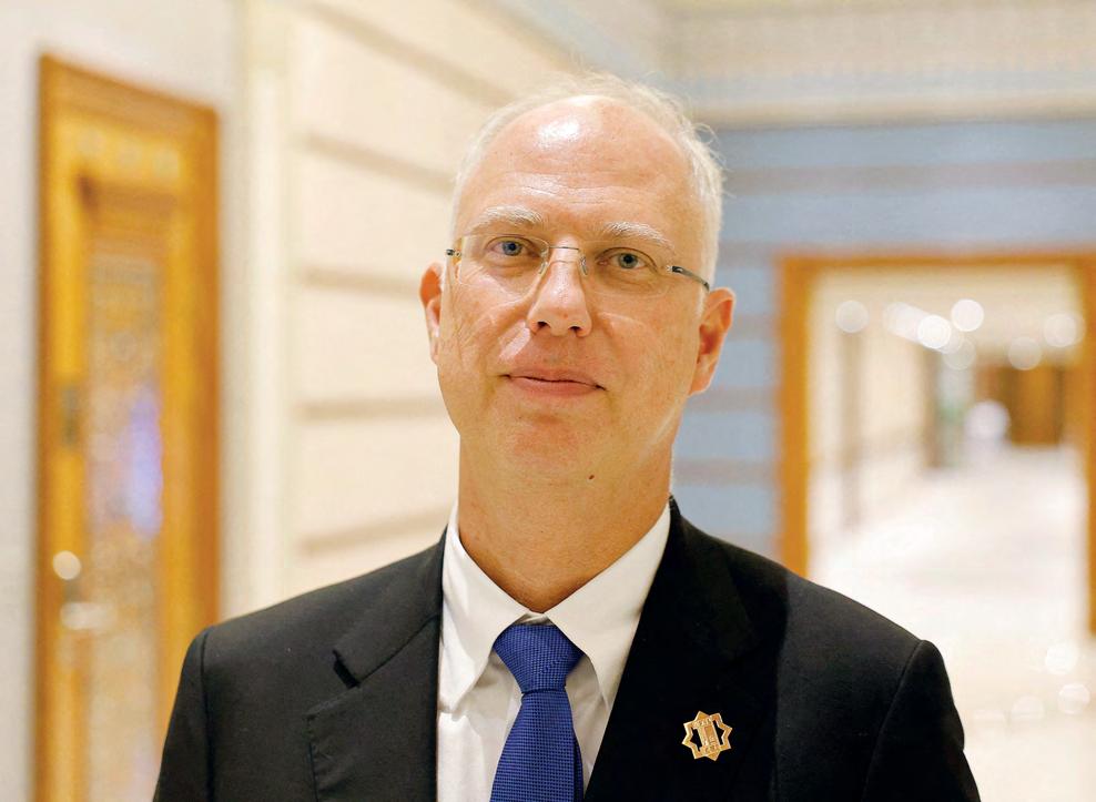 Presidential aide hosts key Putin emissary for DC talks