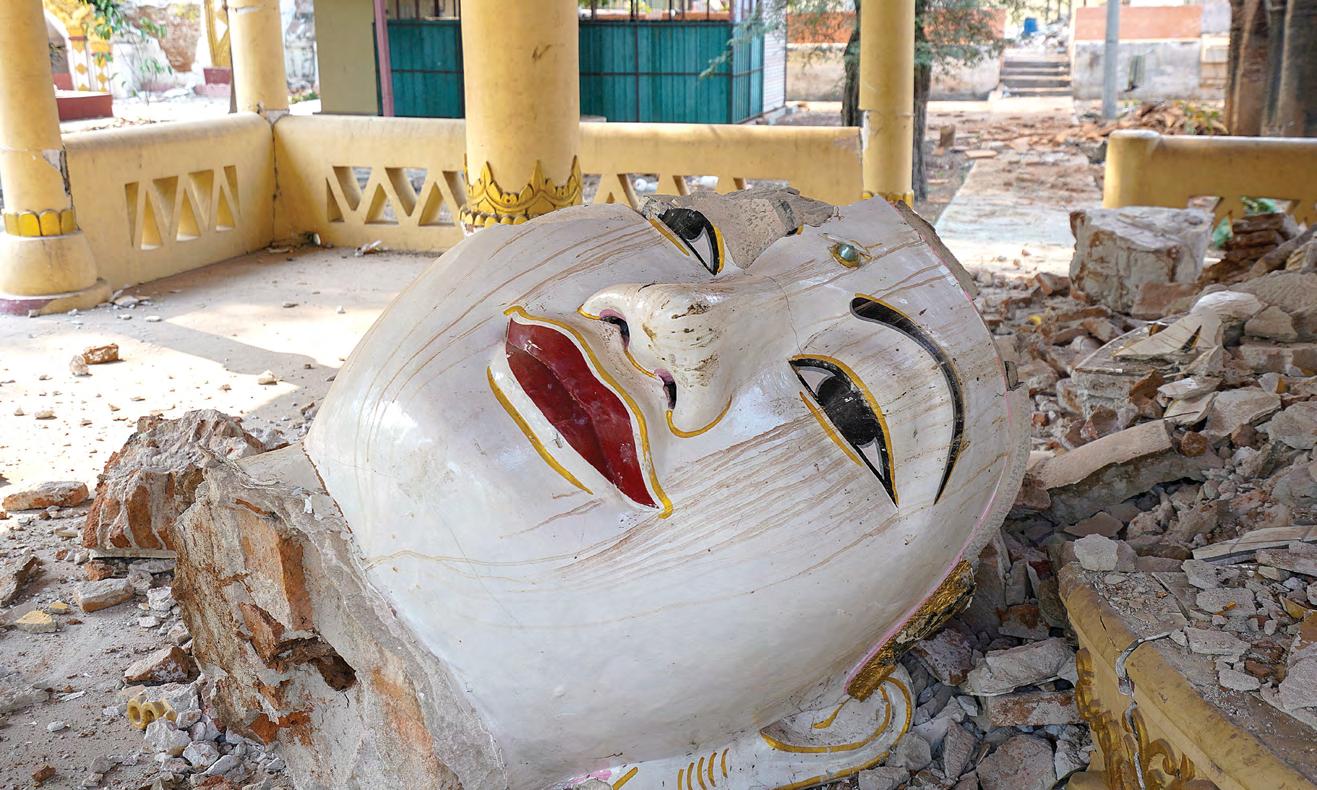 Rain hampers quake relief in Myanmar