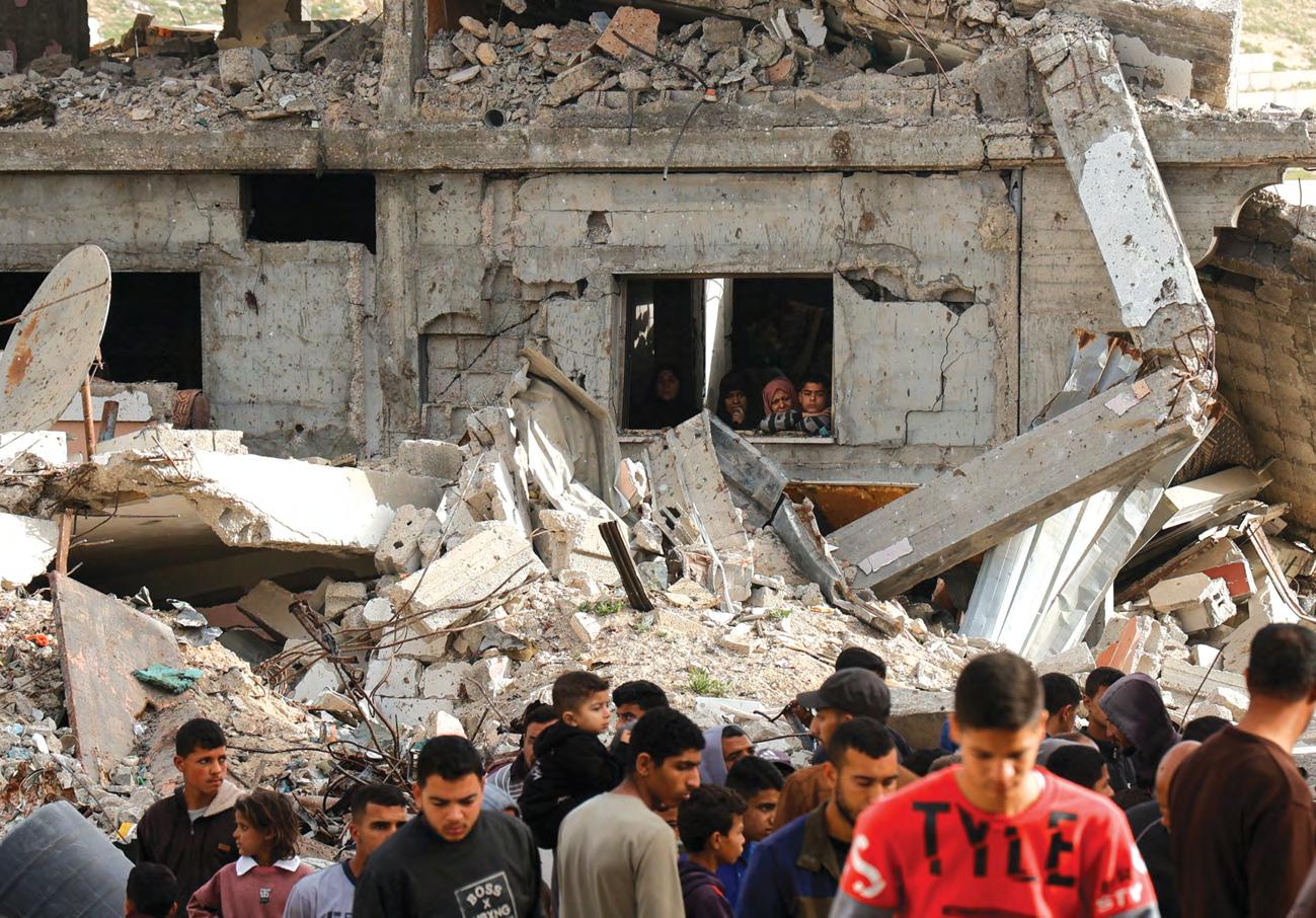 Hamas releases clip of two hostages