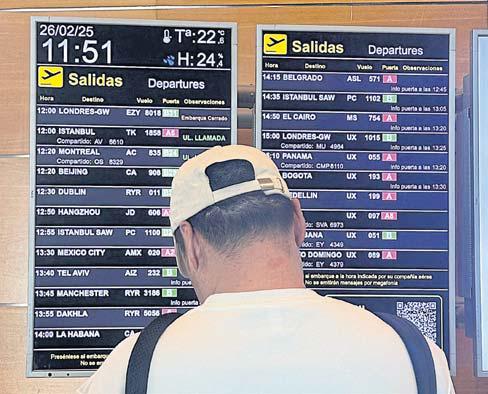 Airlines hit turbulence over Sahara flights