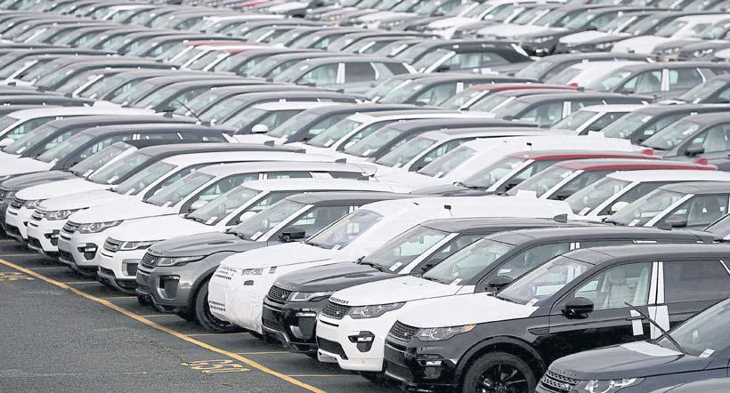 Jaguar Land Rover pauses US shipments