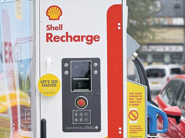 Britain eases rules on electric vehicles