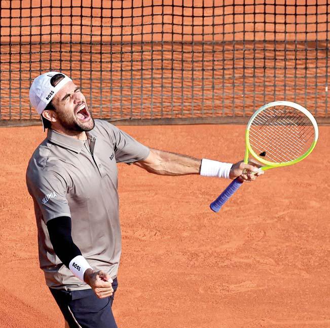 Zverev's exit assures Sinner of top spot