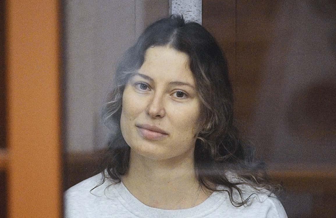 US and Russia exchange 2 prisoners