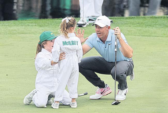 Echavarria risks Masters Par-3 event curse