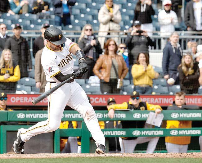 Bart single in 13th lifts Pirates past Cards