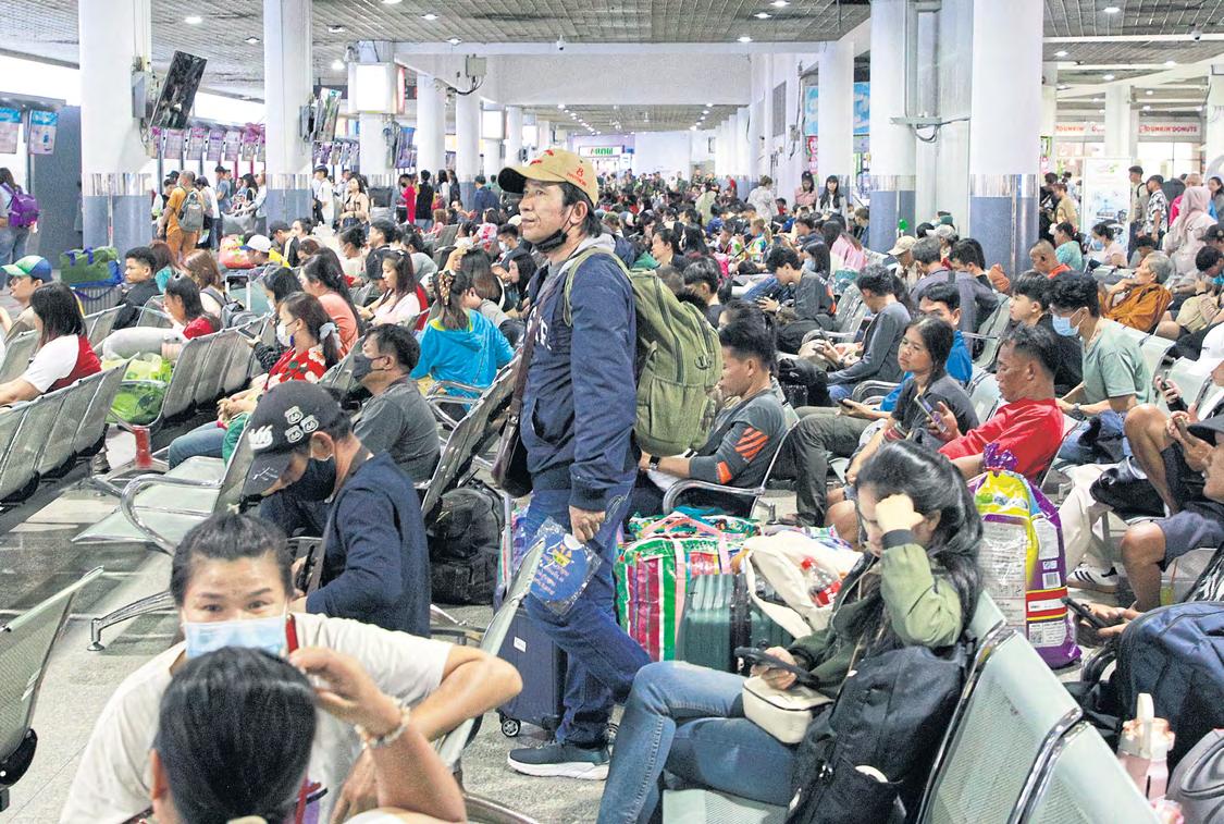 PM sets 40m tourists goal