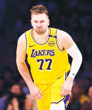 Mavericks boss defends Doncic trade