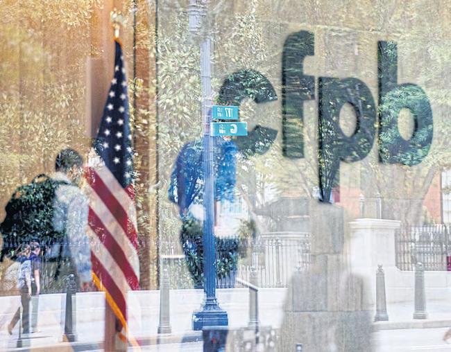 Court does away with limit on US credit card late fees