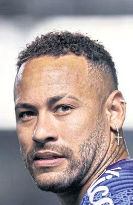 Star Neymar leaves pitch in tears due to thigh injury