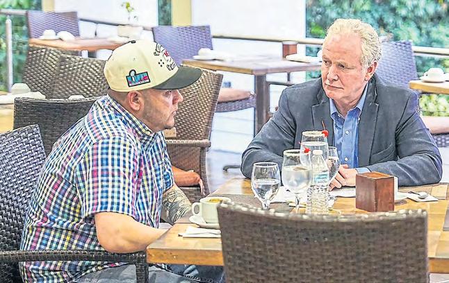 US senator says El Salvador staged 'margarita' pics.