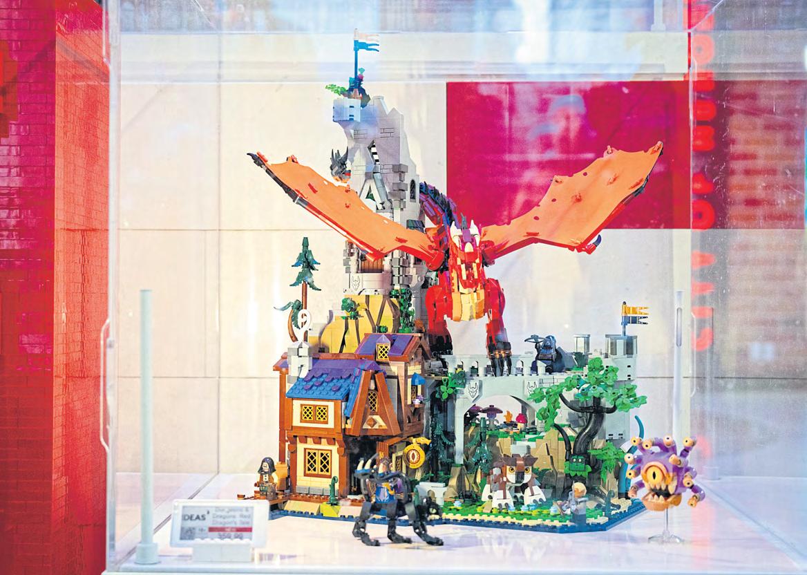 Thieves target Lego kits in lucrative trade
