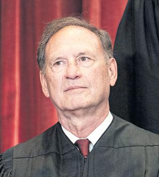 Alito criticises decision to ‘hastily’ block removals