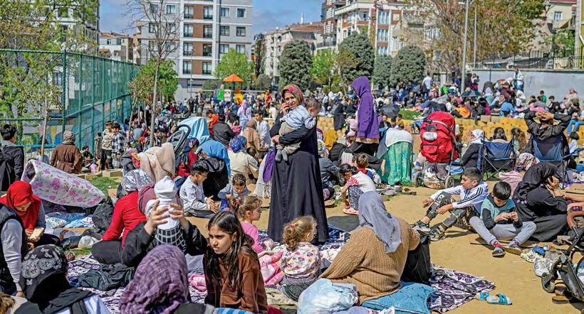 Quake hits off Istanbul coast