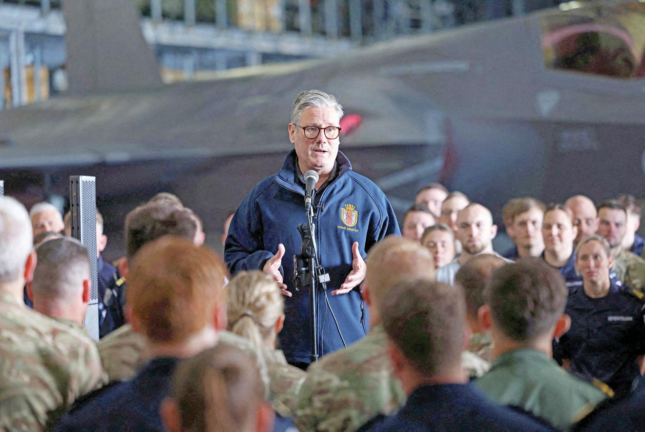 British premier nears defence pact with EU