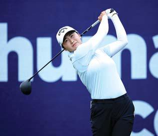Albatross and late birdie lift Liu to Chevron lead, Ariya three behind