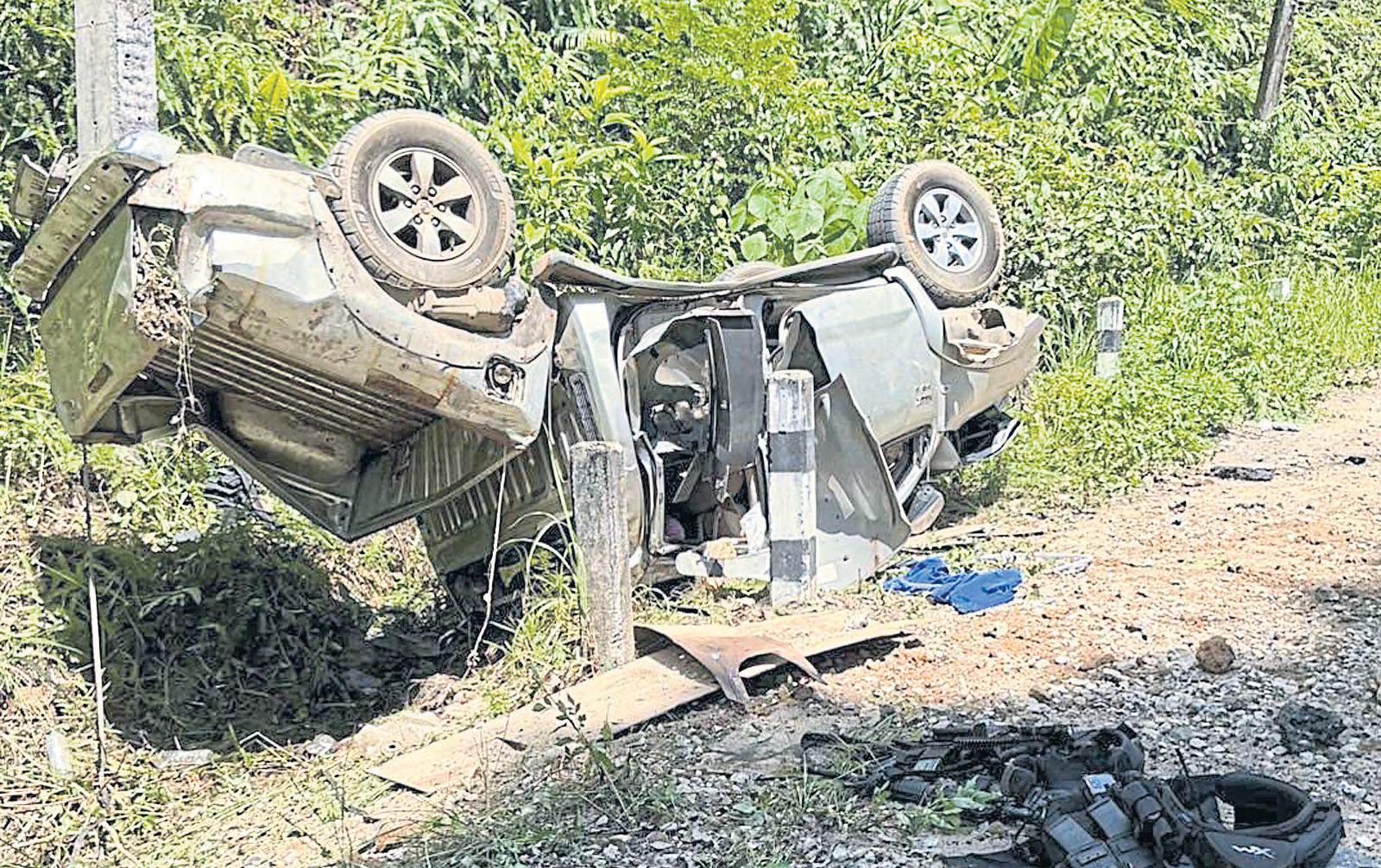 Phumtham presses for progress in South
