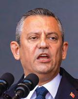 Opposition leader assaulted in Istanbul