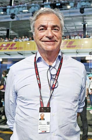 Sainz senior considering standing for FIA chief