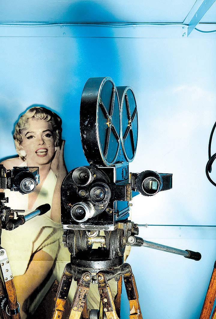 HOLLYWOOD'S PROP SECRETS