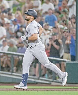 Dominguez the youngest Yankee with 3-HR game