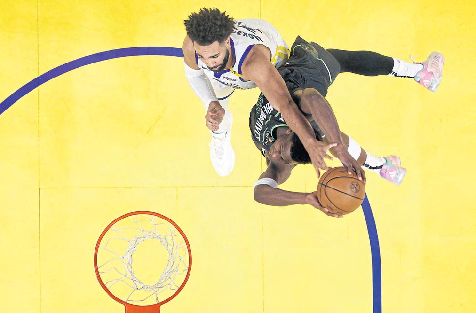 T-Wolves grab 2-1 edge in Warriors series