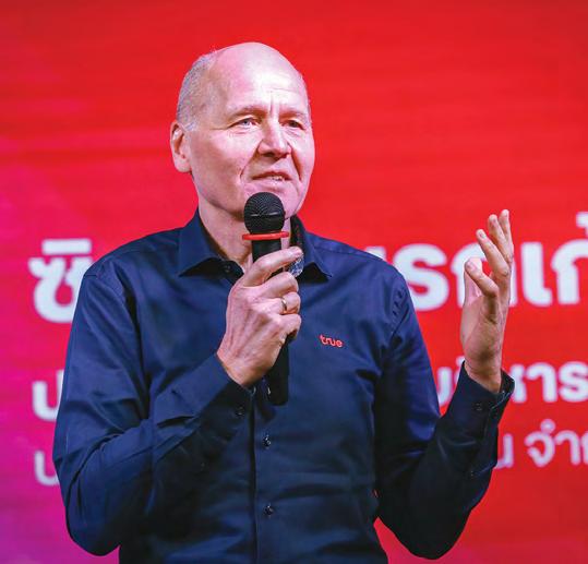 New True chief vows to pay firm's 1st dividend in 25 years