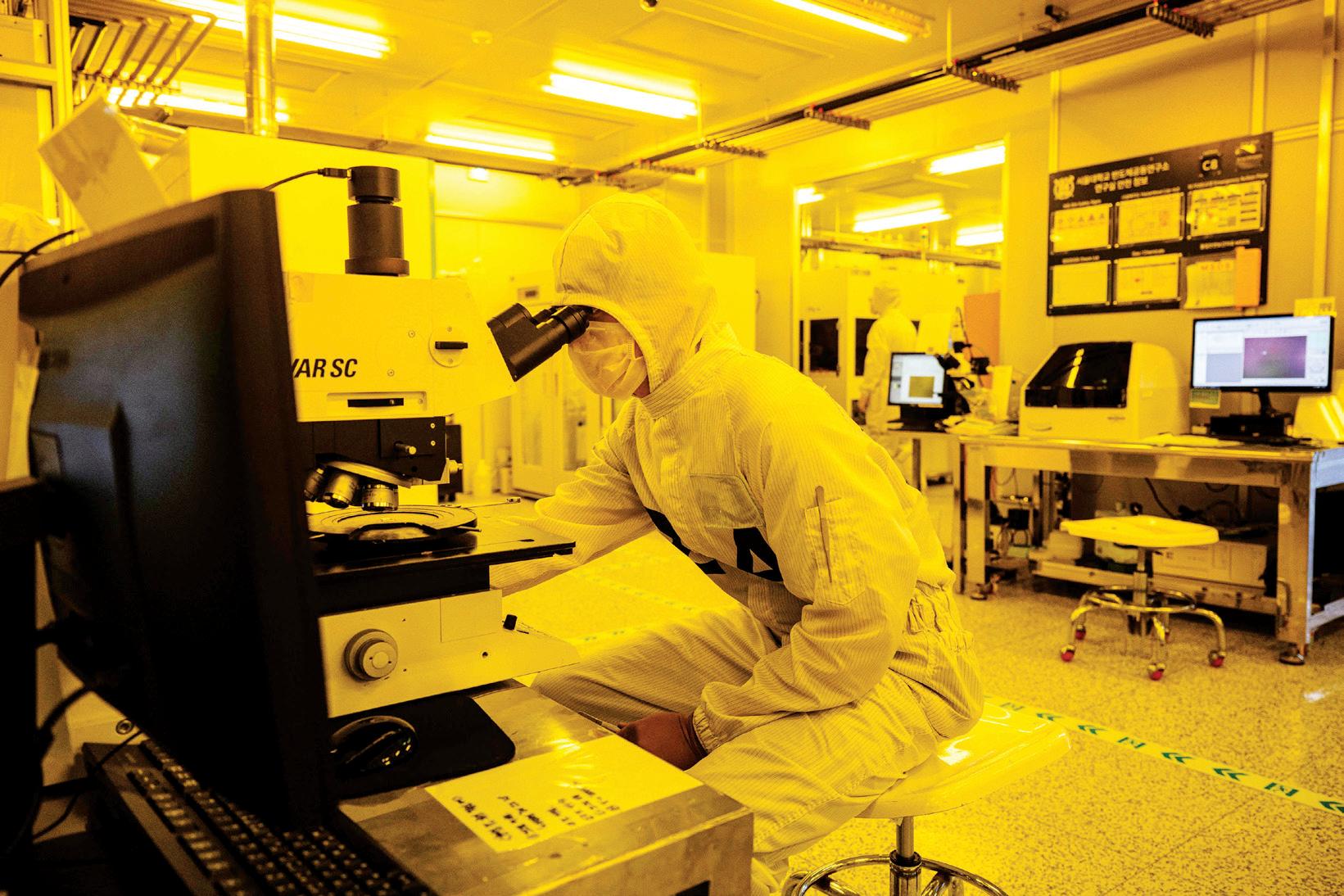 World woos scientists shunned by Trump