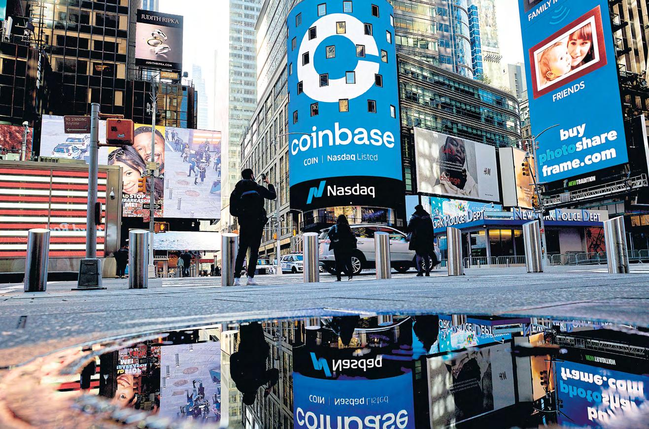 SEC looks into Coinbase user numbers