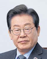 Candidates prepare to face off in first debate