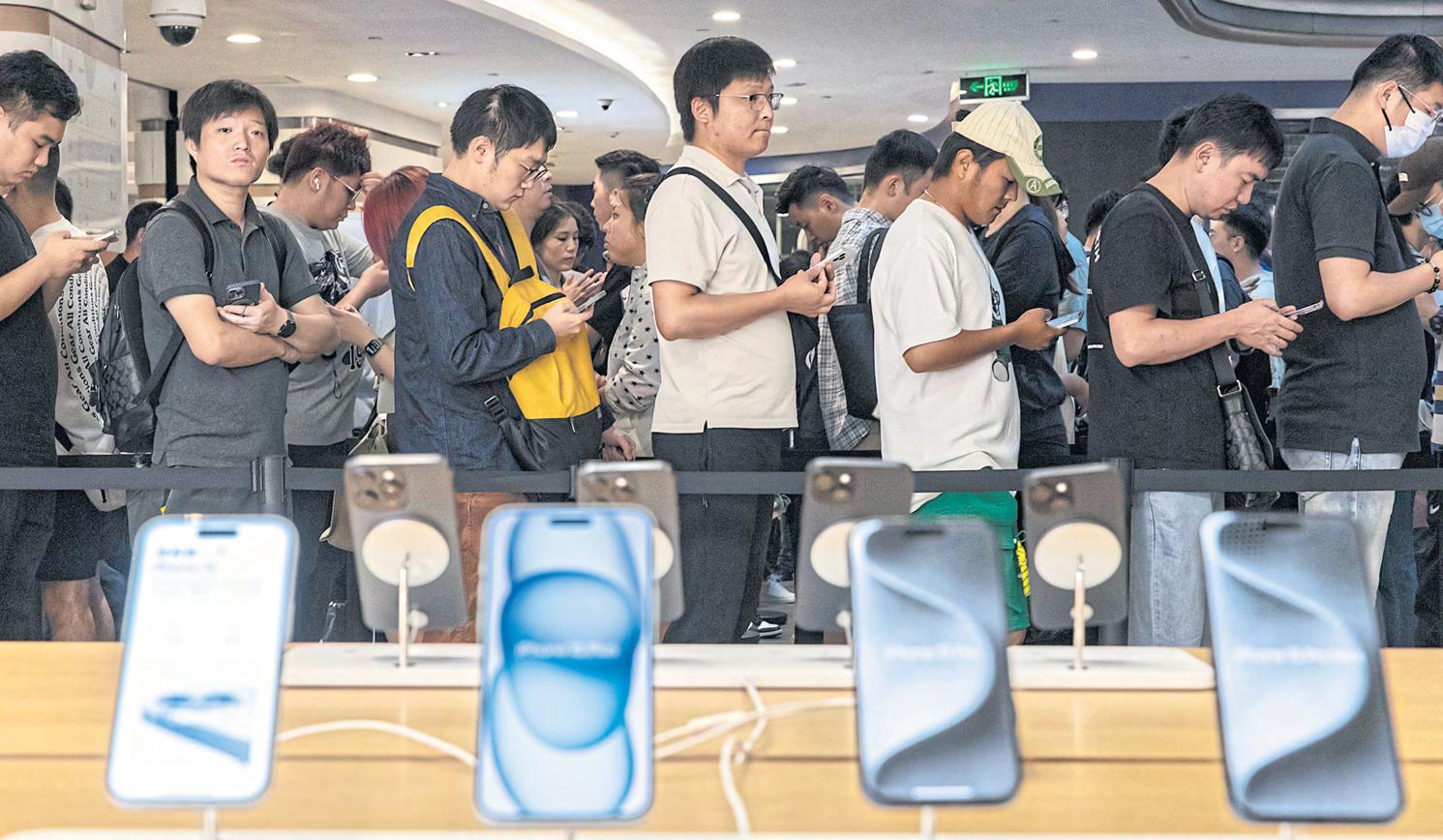 Apple's AI plan in China rings US alarm bells