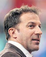 Fans yearn to have Del Piero as Juve coach