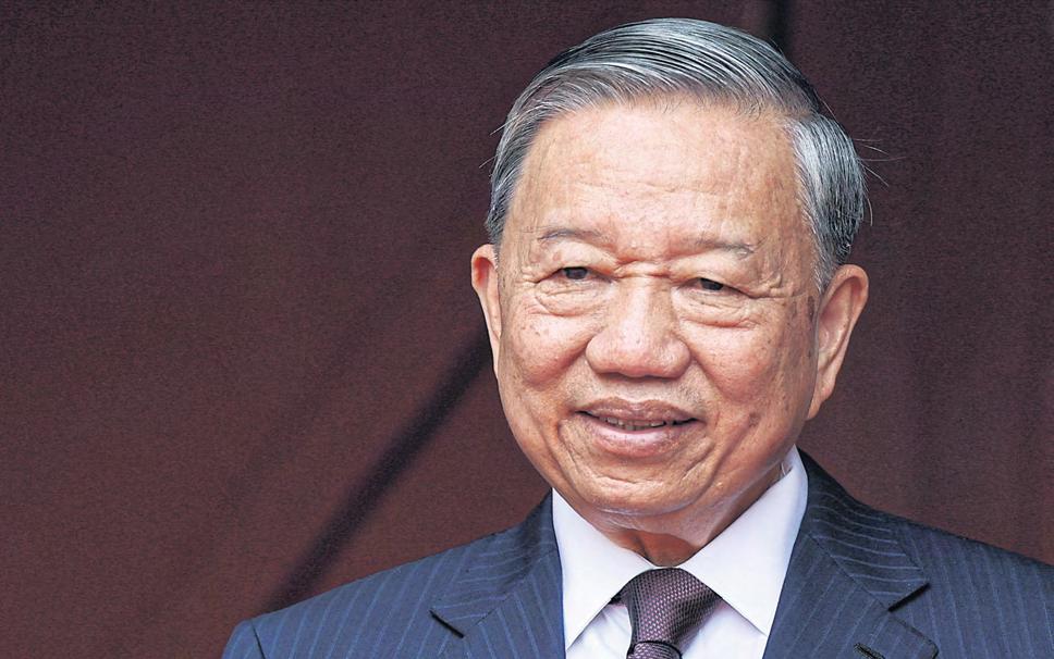 Hanoi bans mag featuring top leader