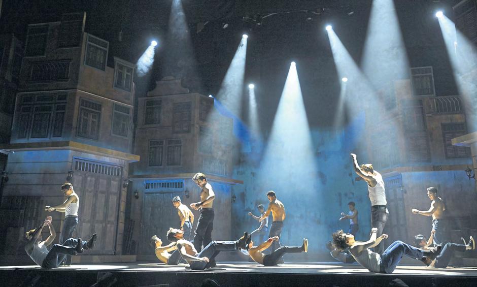 WHEN MUSICAL THEATRE GOES GANGSTER