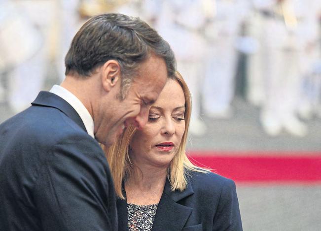 Macron, Meloni meet to mend fences